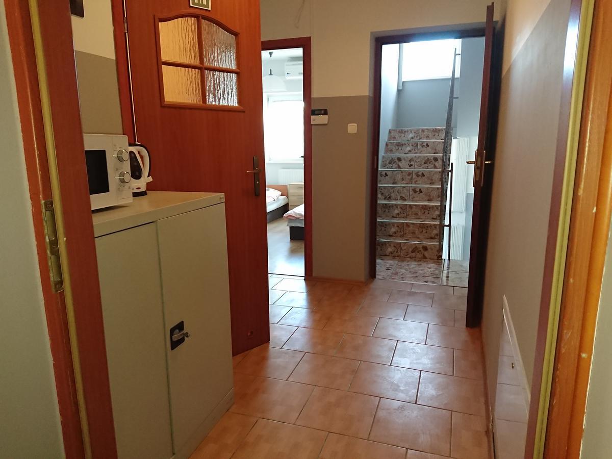 Hostel Warszawa Экстерьер фото